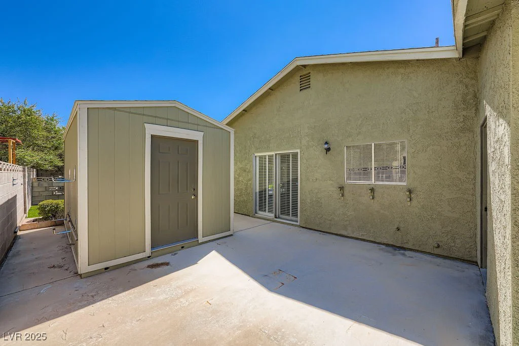 6191 La Palma, Las Vegas, NV 89118