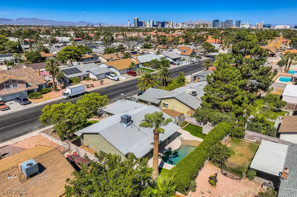 6191 La Palma, Las Vegas, NV 89118