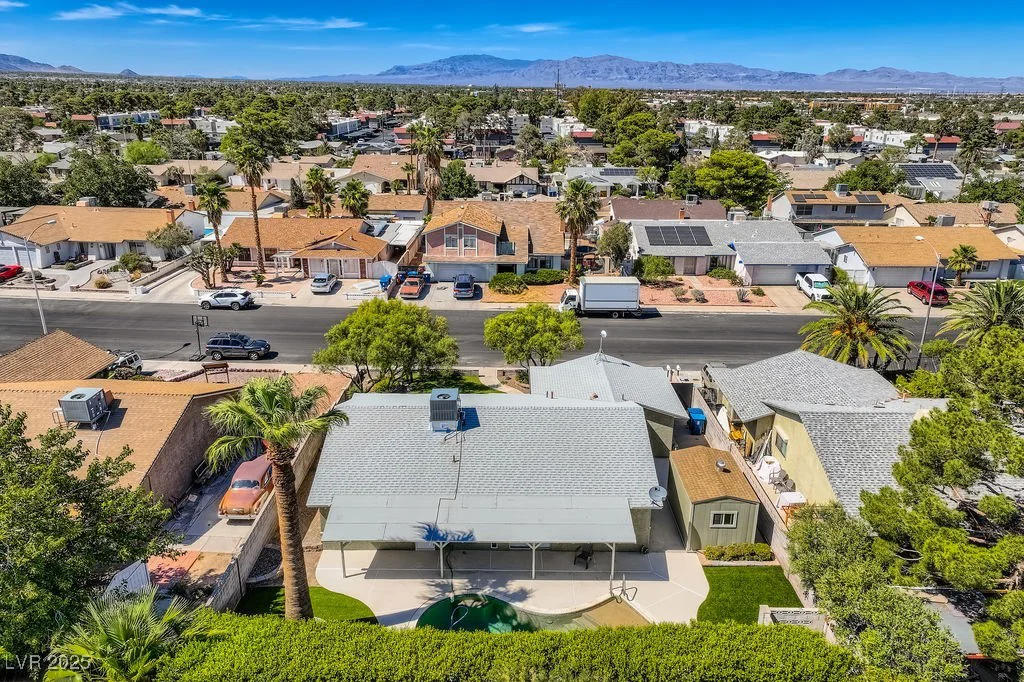 6191 La Palma, Las Vegas, NV 89118