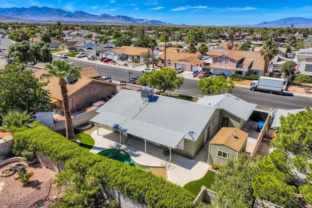 6191 La Palma, Las Vegas, NV 89118