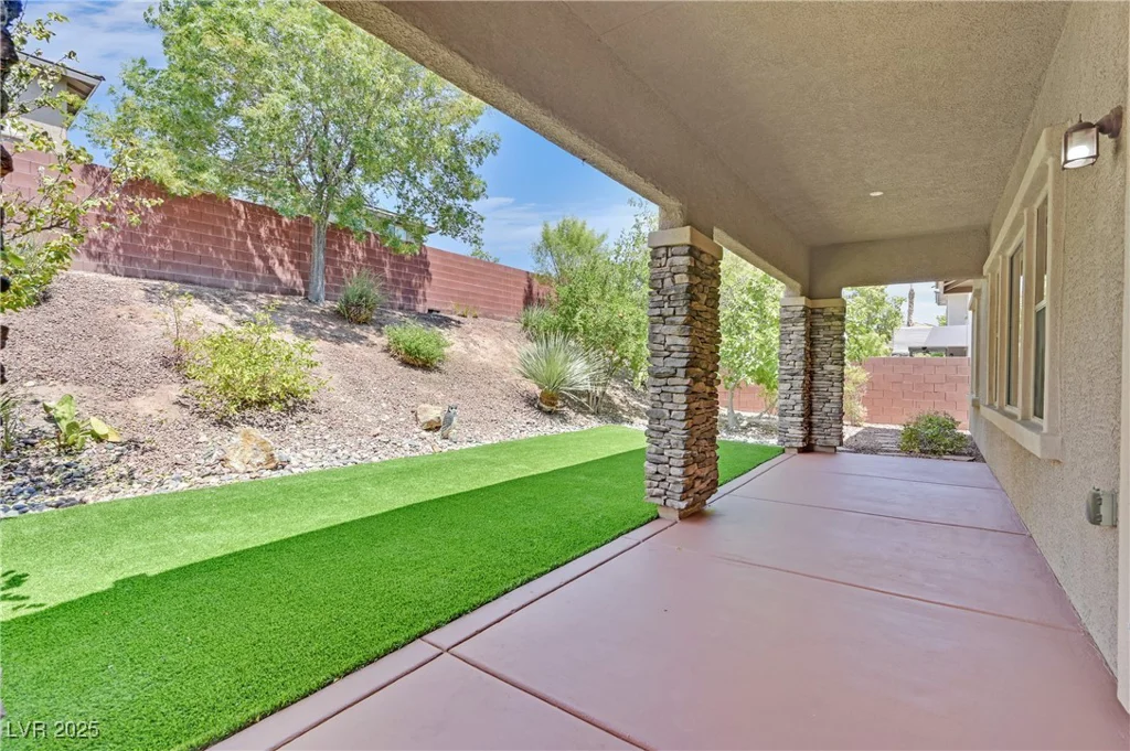 10338 Trillium, Las Vegas, NV 89135