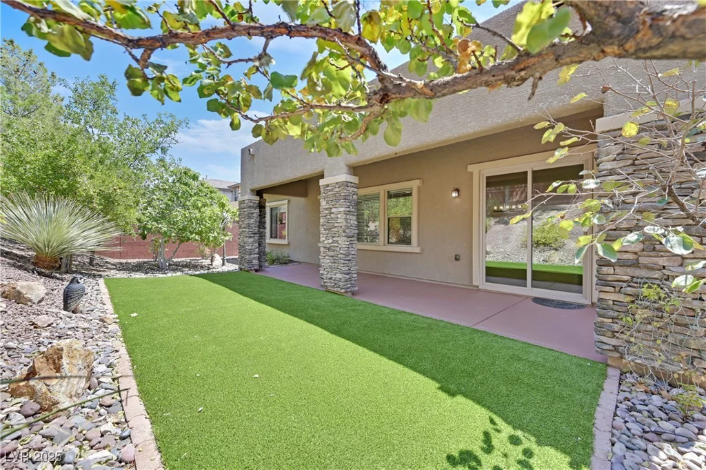 10338 Trillium, Las Vegas, NV 89135
