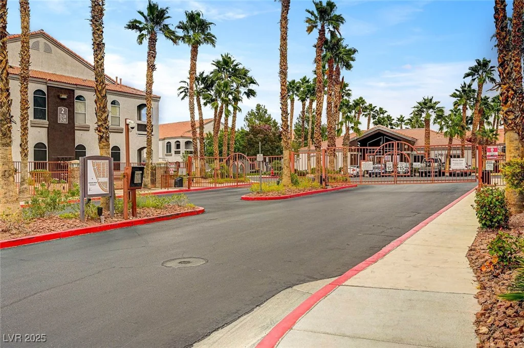 700 Carnegie, Henderson, NV 89052