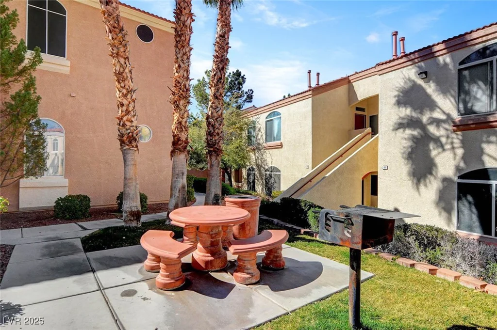 700 Carnegie, Henderson, NV 89052