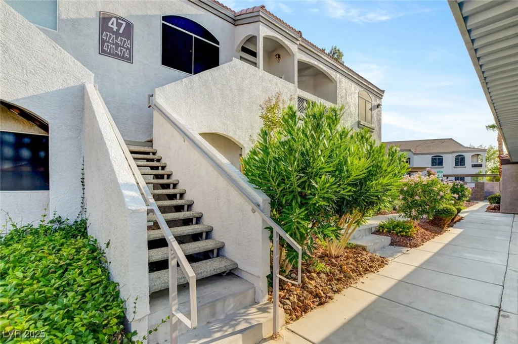 700 Carnegie, Henderson, NV 89052