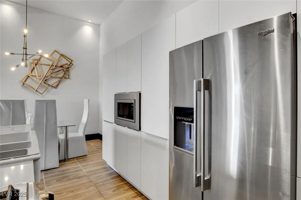 700 Carnegie, Henderson, NV 89052