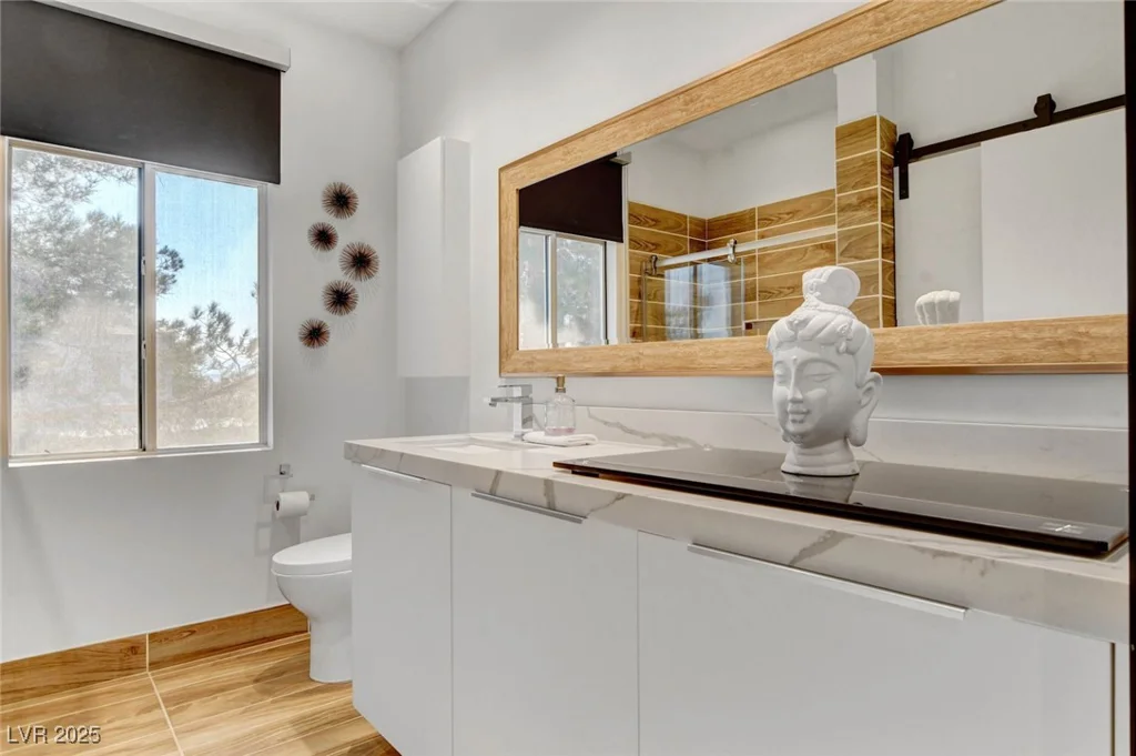 700 Carnegie, Henderson, NV 89052