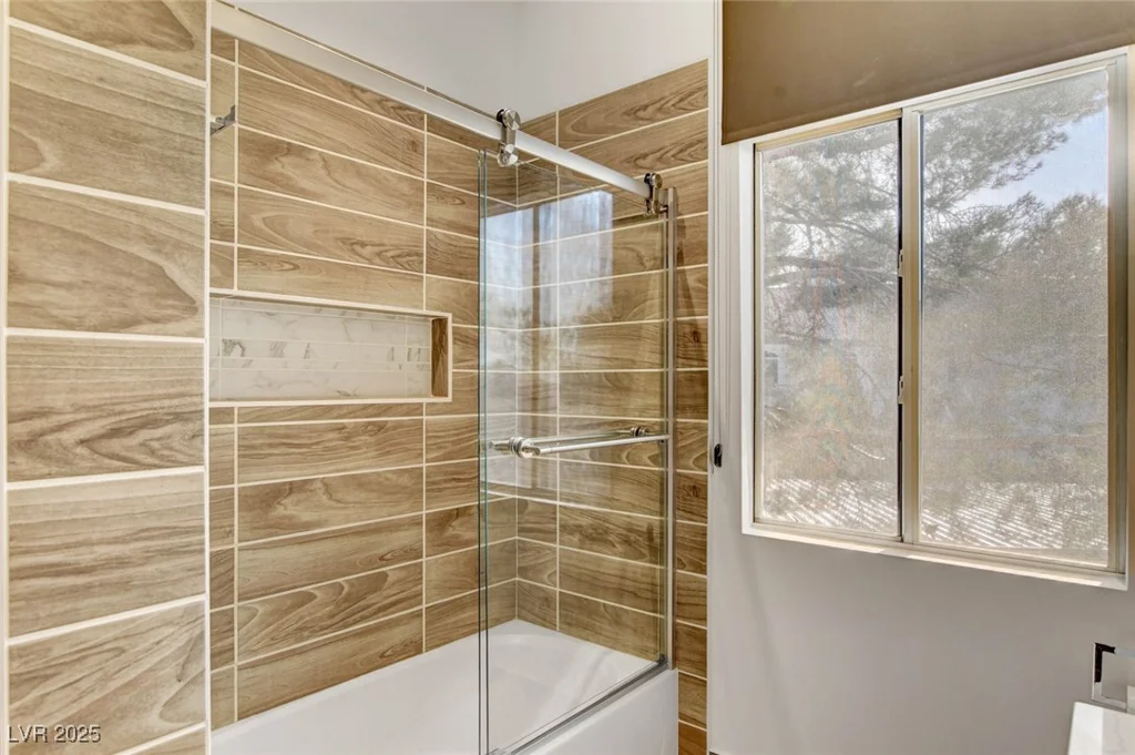 700 Carnegie, Henderson, NV 89052