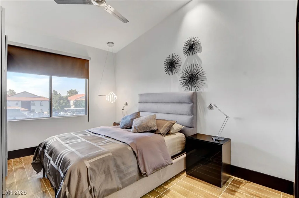 700 Carnegie, Henderson, NV 89052