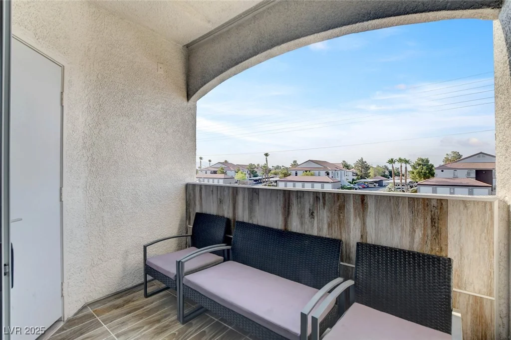 700 Carnegie, Henderson, NV 89052