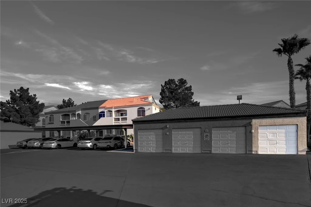 700 Carnegie, Henderson, NV 89052