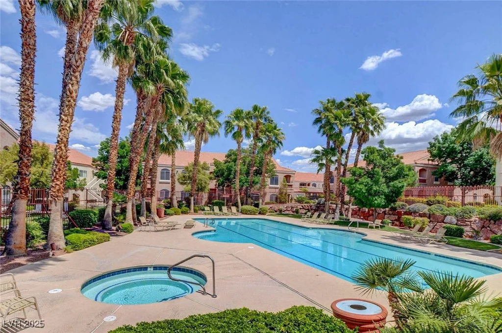 700 Carnegie, Henderson, NV 89052