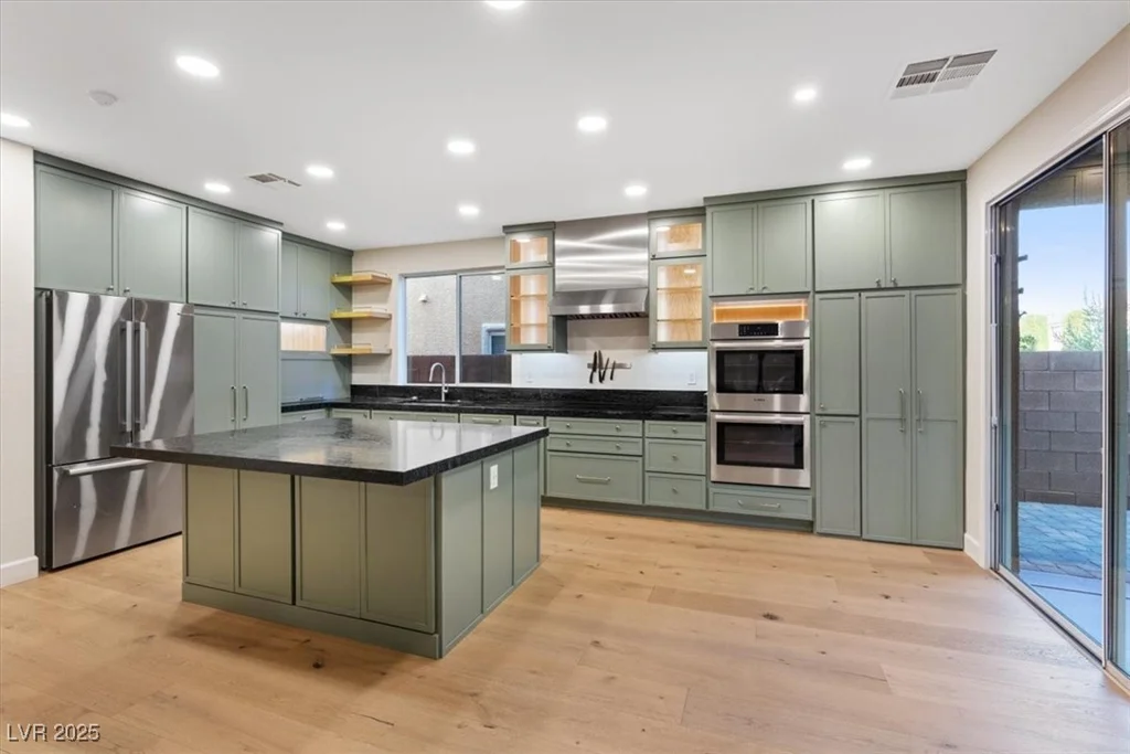 11749 Costa Blanca, Las Vegas, NV 89138