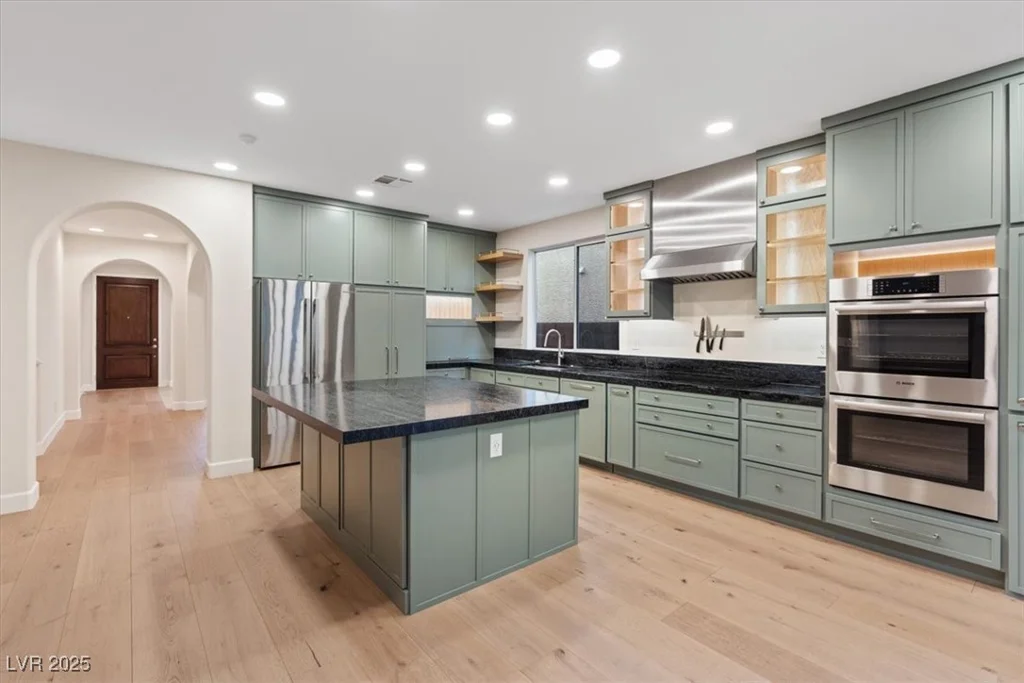 11749 Costa Blanca, Las Vegas, NV 89138