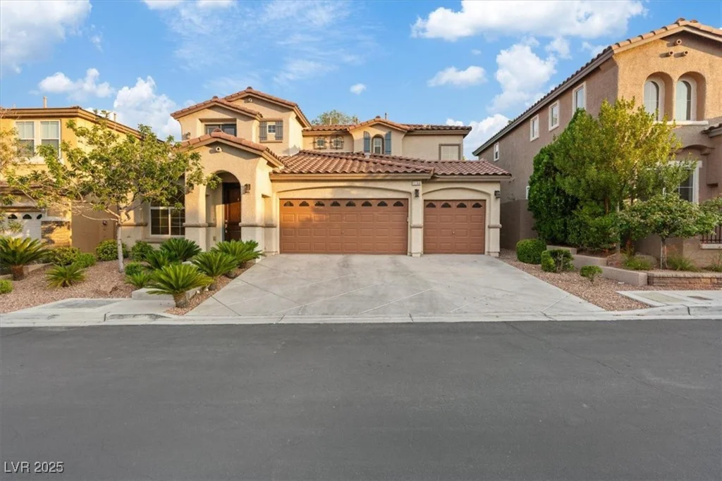 11749 Costa Blanca, Las Vegas, NV 89138