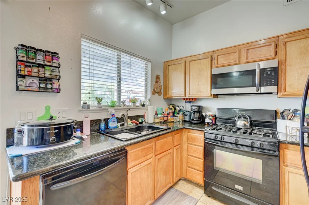 871 Bergamont, Henderson, NV 89002