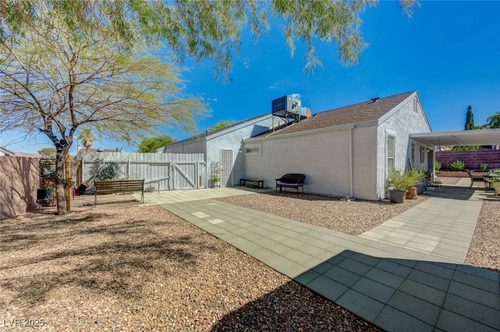 871 Bergamont, Henderson, NV 89002