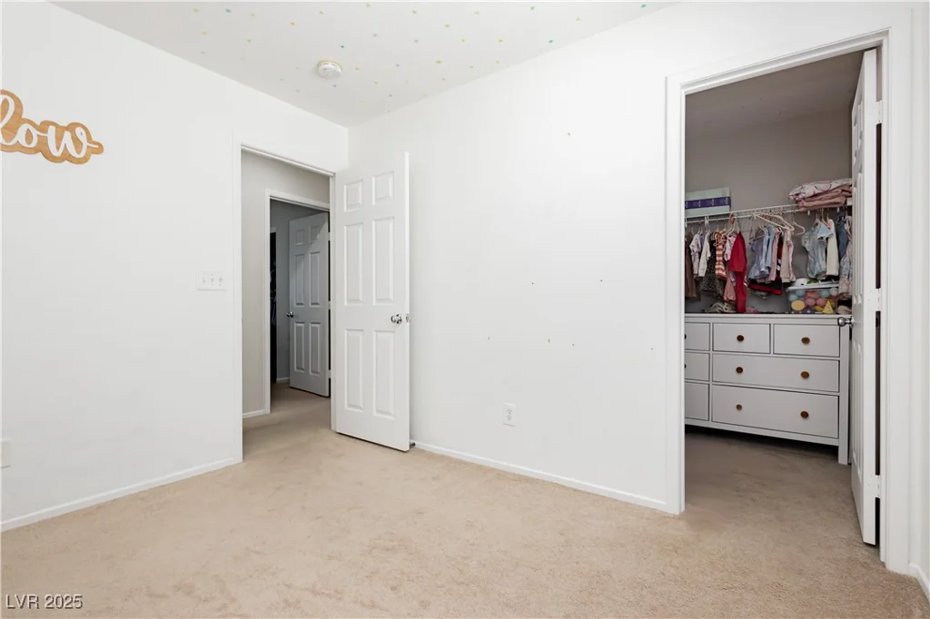 551 Swiss Cottage, Las Vegas, NV 89178