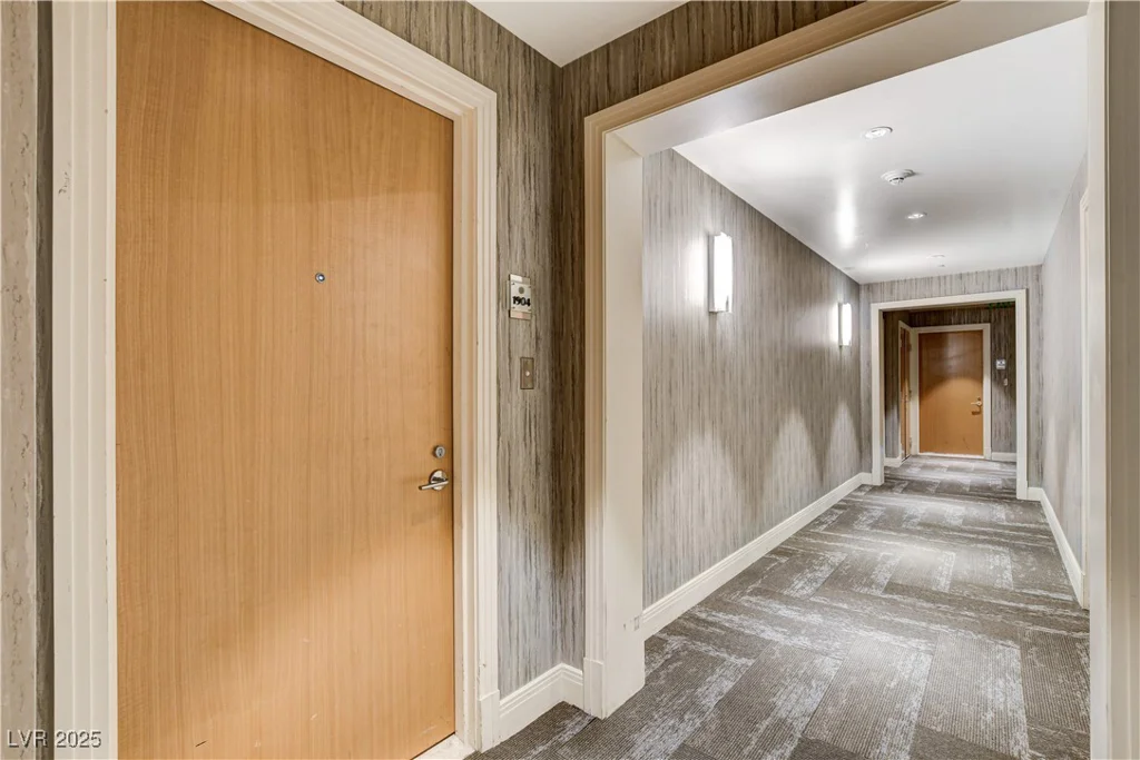 222 Karen, Las Vegas, NV 89109