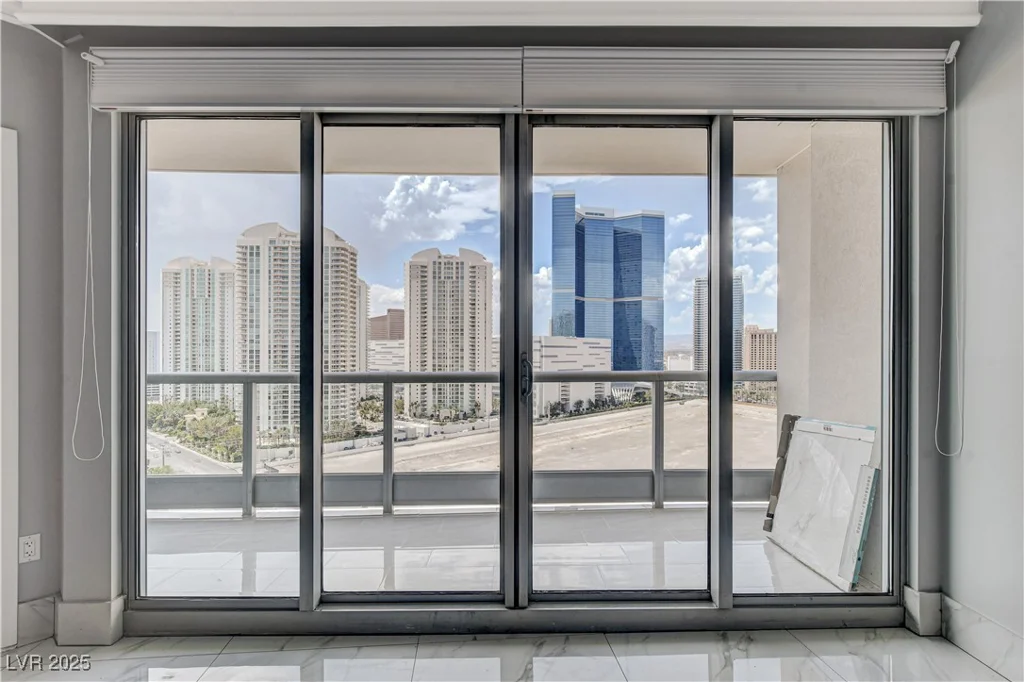 222 Karen, Las Vegas, NV 89109