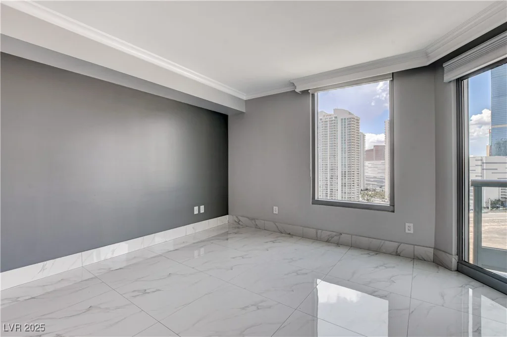222 Karen, Las Vegas, NV 89109