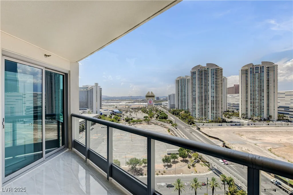 222 Karen, Las Vegas, NV 89109