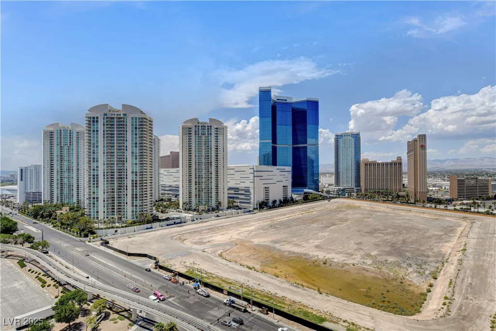 222 Karen, Las Vegas, NV 89109