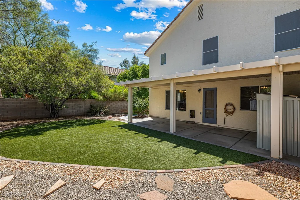 8304 Classic Villa, Las Vegas, NV 89128