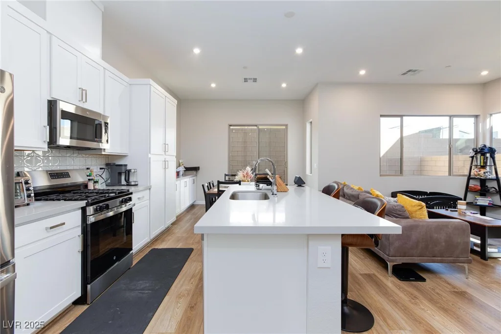 3355 Via Tizzoni, Henderson, NV 89044