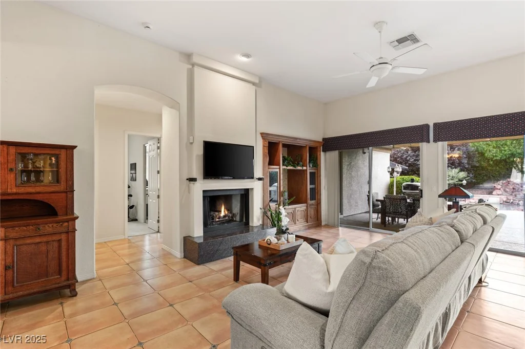 4649 BIRD VIEW, Las Vegas, NV 89129