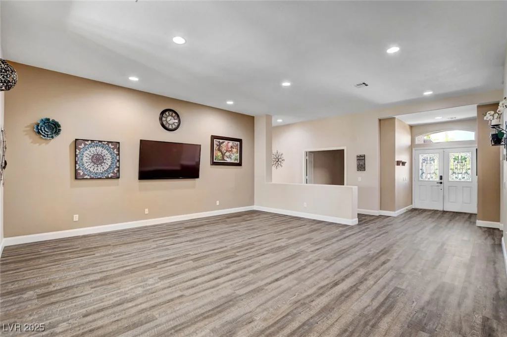 8309 Spanish Meadows, Las Vegas, NV 89131