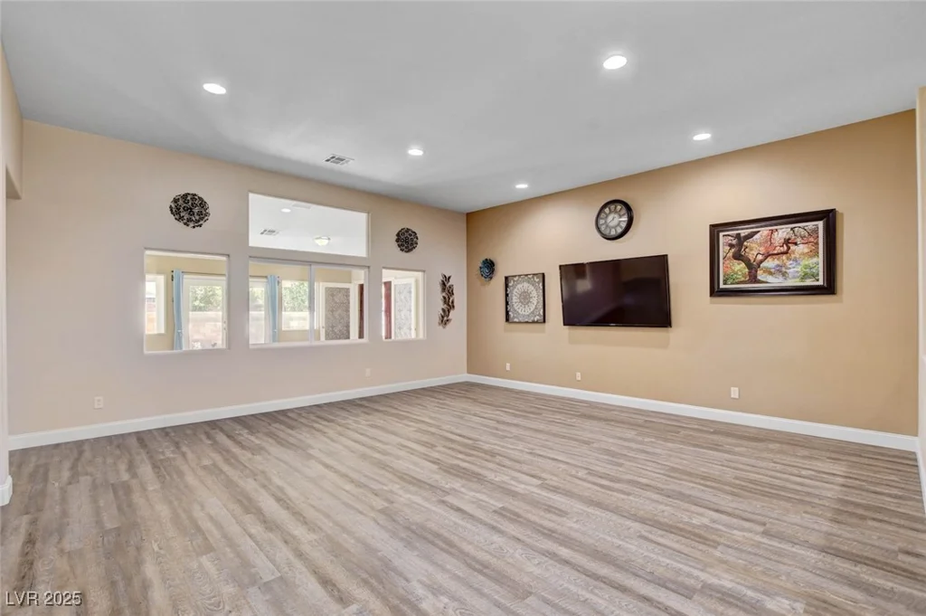 8309 Spanish Meadows, Las Vegas, NV 89131