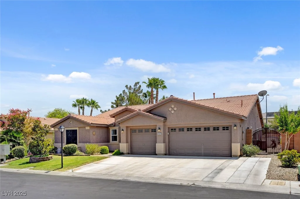 8309 Spanish Meadows, Las Vegas, NV 89131
