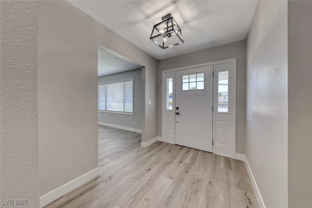 360 Kimberly, Henderson, NV 89015