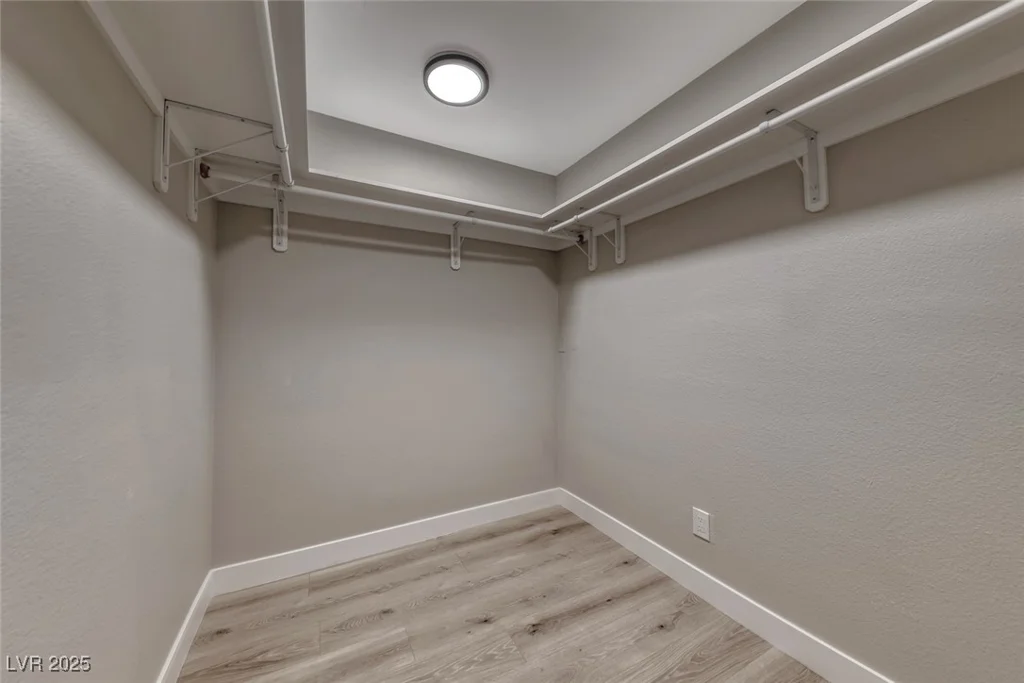 360 Kimberly, Henderson, NV 89015