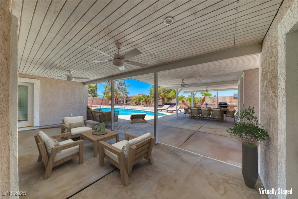 360 Kimberly, Henderson, NV 89015