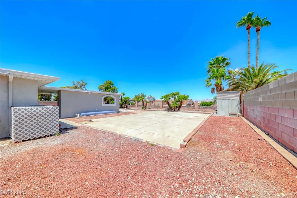 360 Kimberly, Henderson, NV 89015