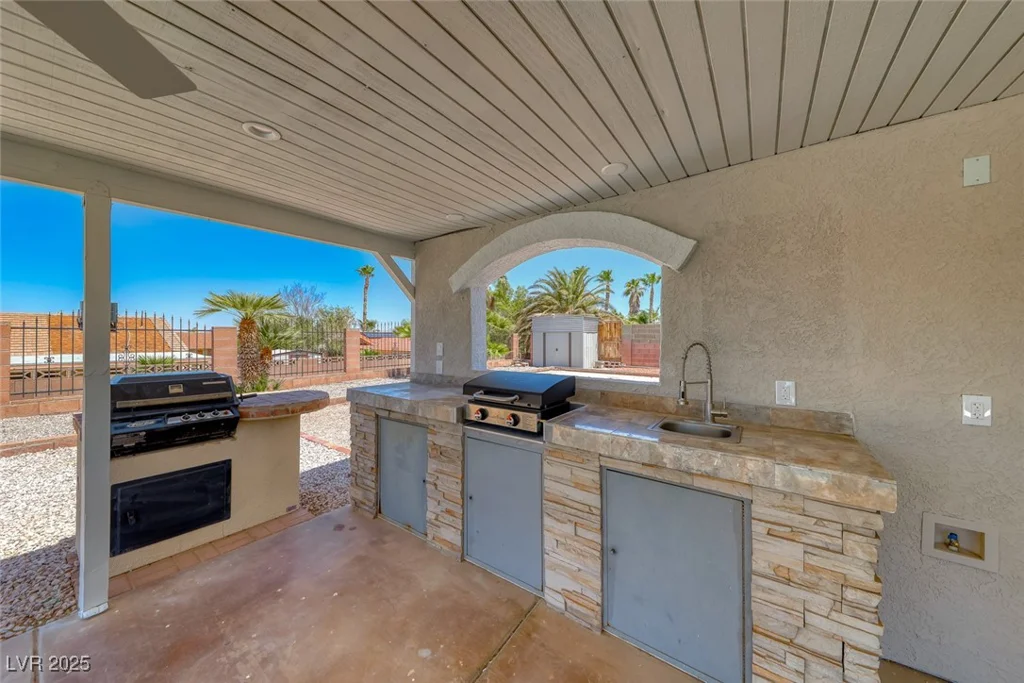 360 Kimberly, Henderson, NV 89015