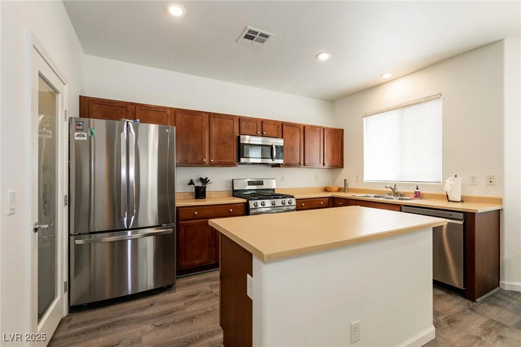 7368 Padleymor, Las Vegas, NV 89139