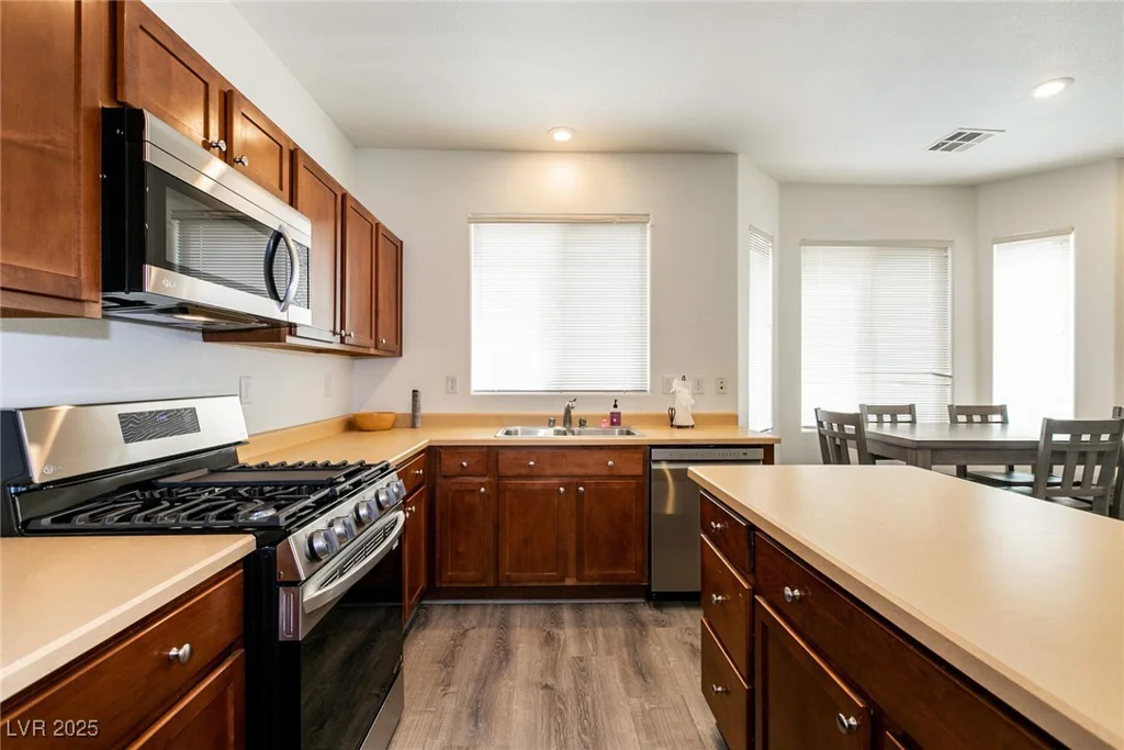 7368 Padleymor, Las Vegas, NV 89139