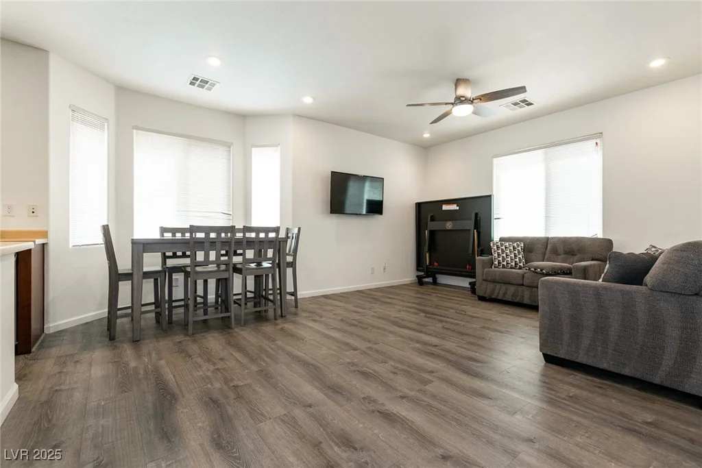 7368 Padleymor, Las Vegas, NV 89139