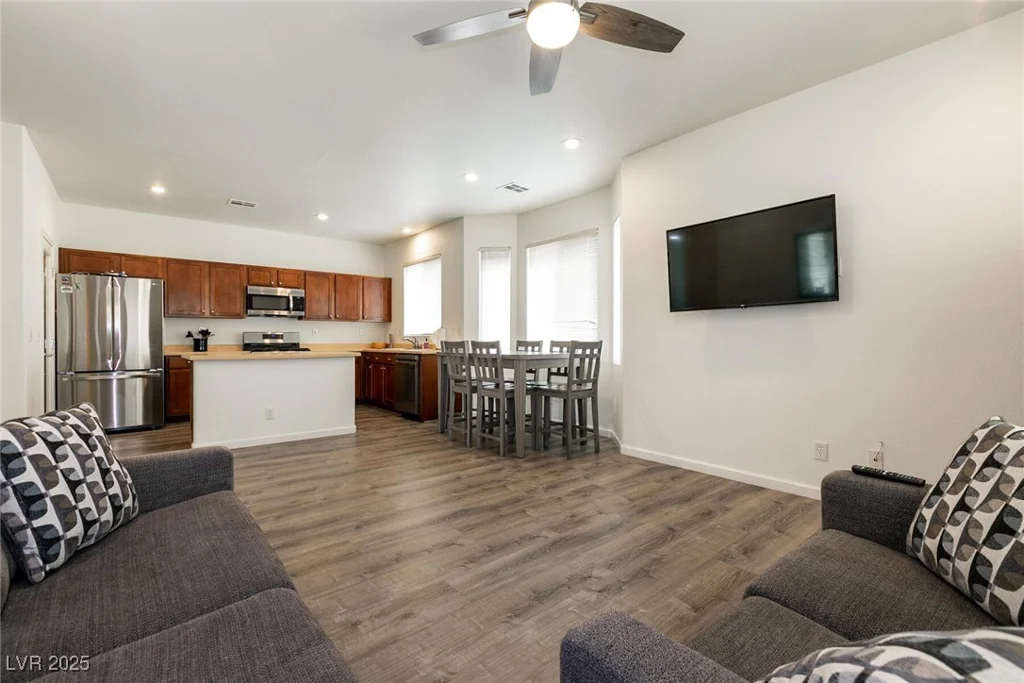7368 Padleymor, Las Vegas, NV 89139