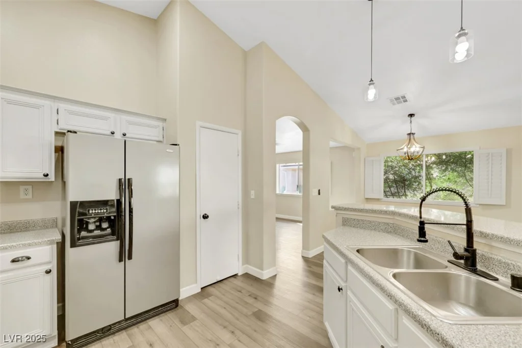 6035 Shadow Oak, North Las Vegas, NV 89031