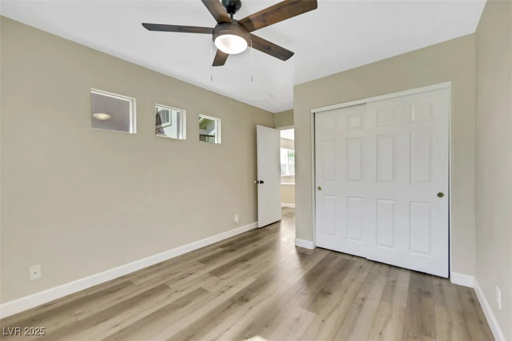 6035 Shadow Oak, North Las Vegas, NV 89031