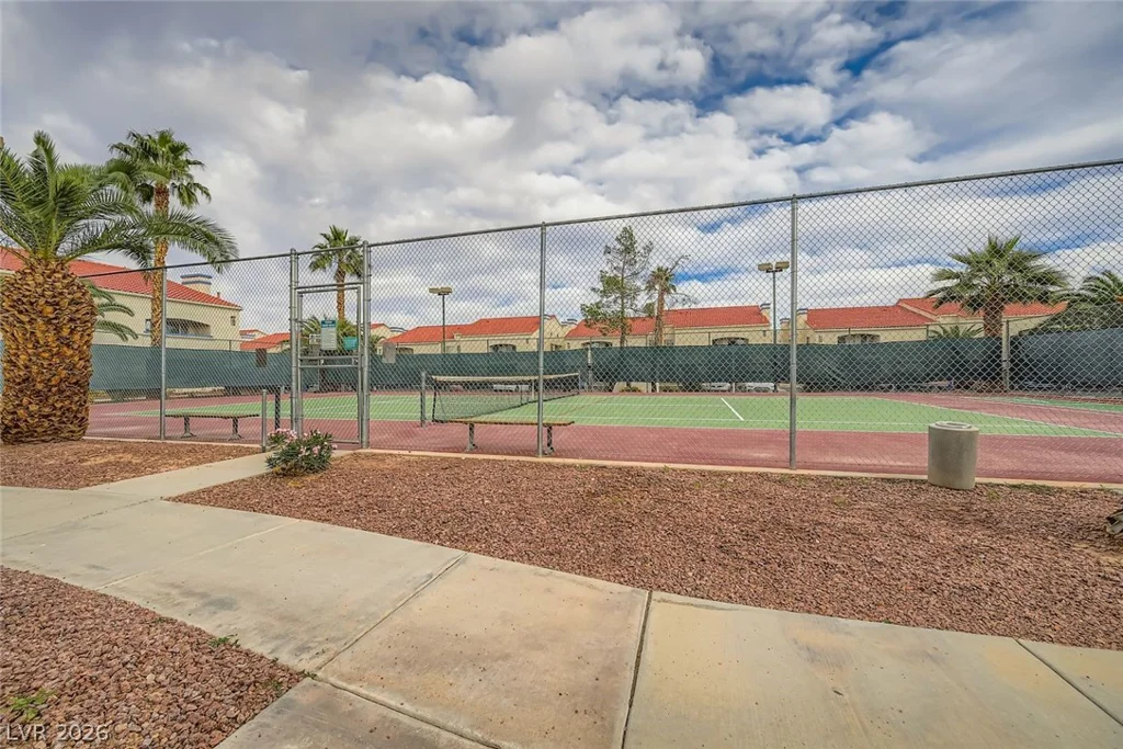 2725 Nellis, Las Vegas, NV 89121
