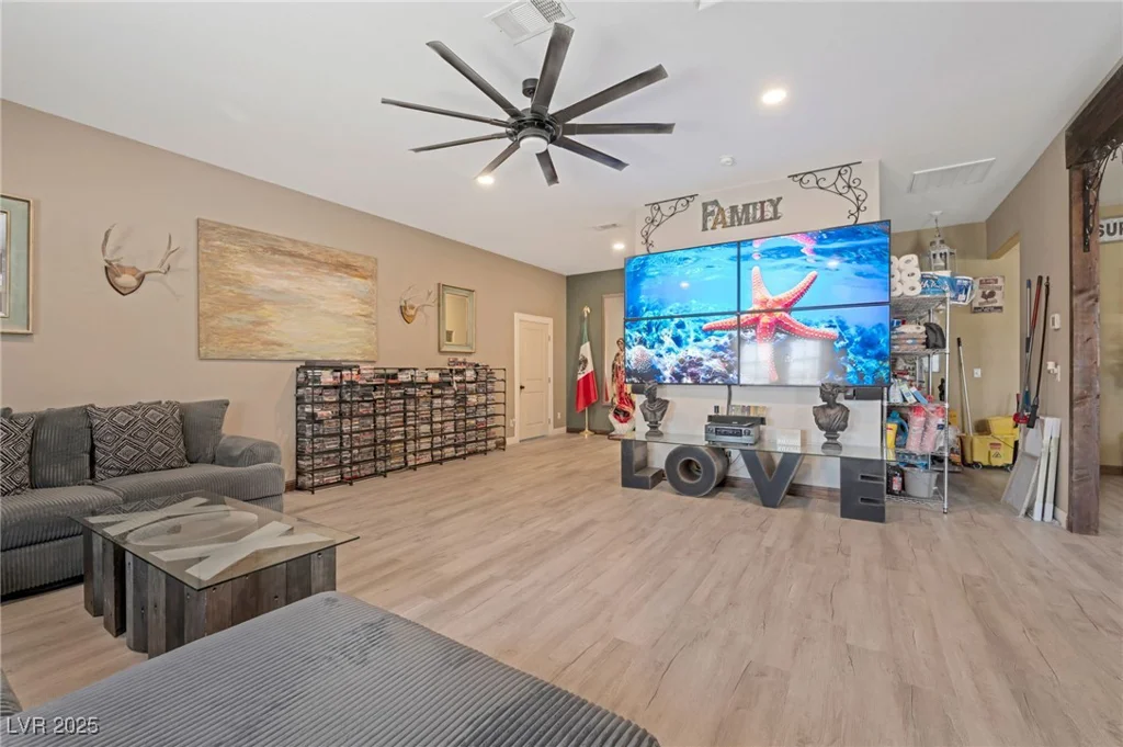 2314 Bledsoe, Las Vegas, NV 89156