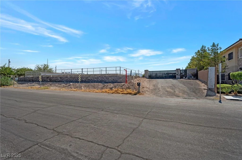 2314 Bledsoe, Las Vegas, NV 89156