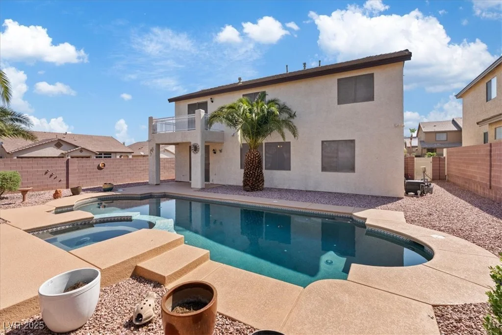 51 Green Hills, Henderson, NV 89012