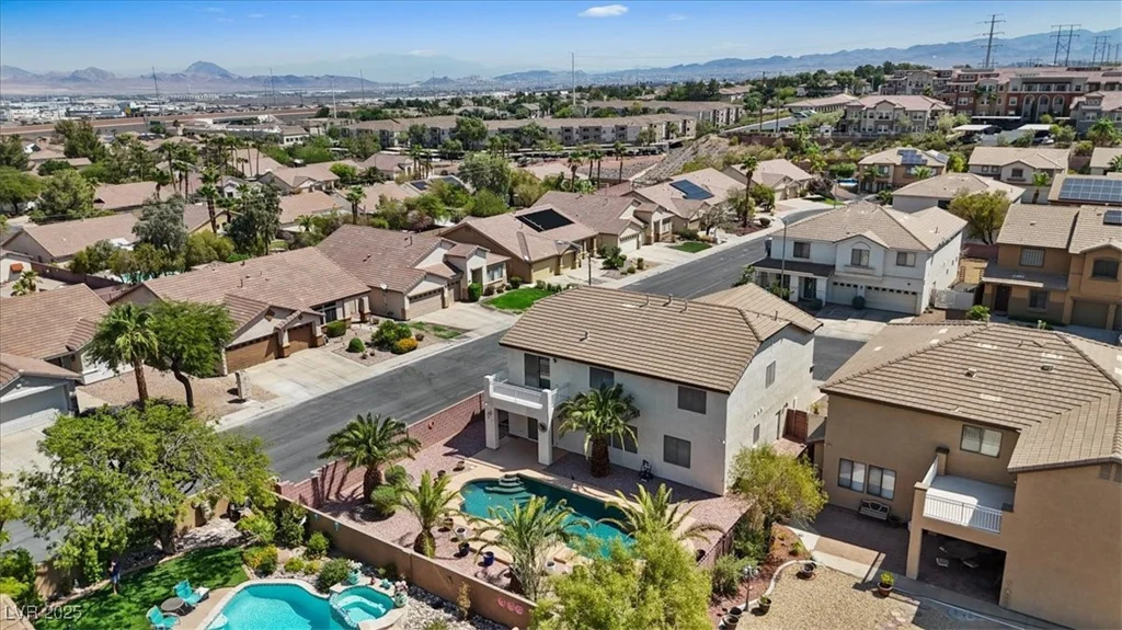 51 Green Hills, Henderson, NV 89012