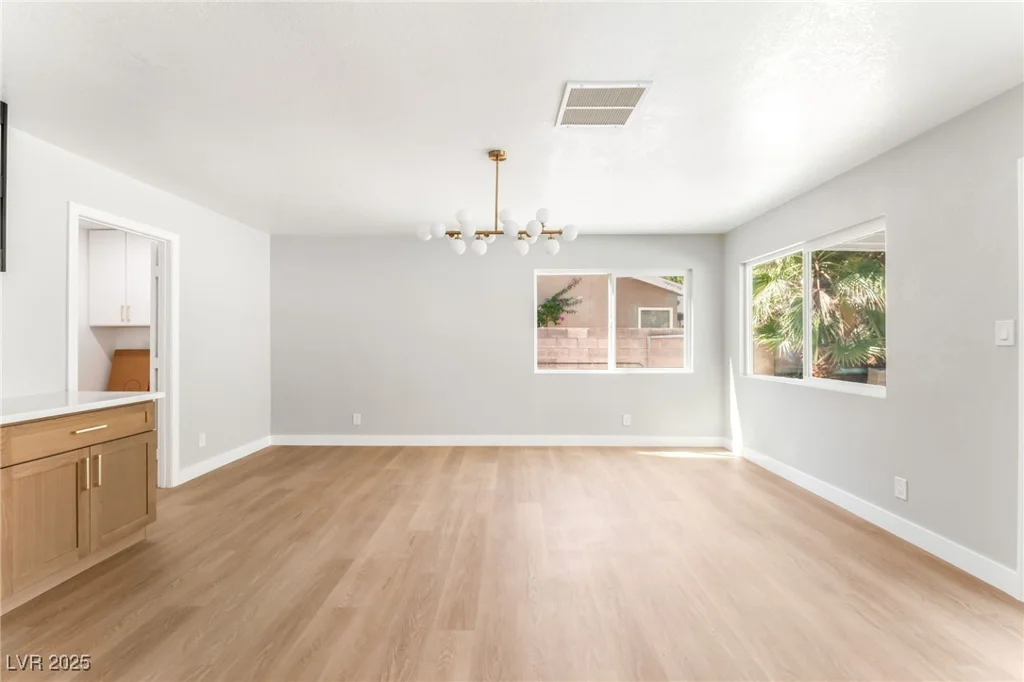 2793 Artic, Las Vegas, NV 89121